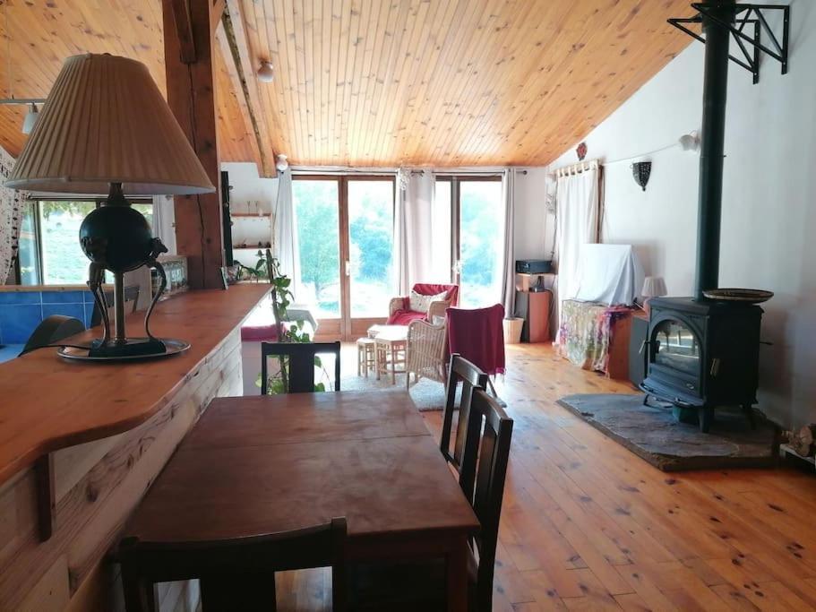 Bright Loft With Mountain And Nature View Sougraigne Εξωτερικό φωτογραφία