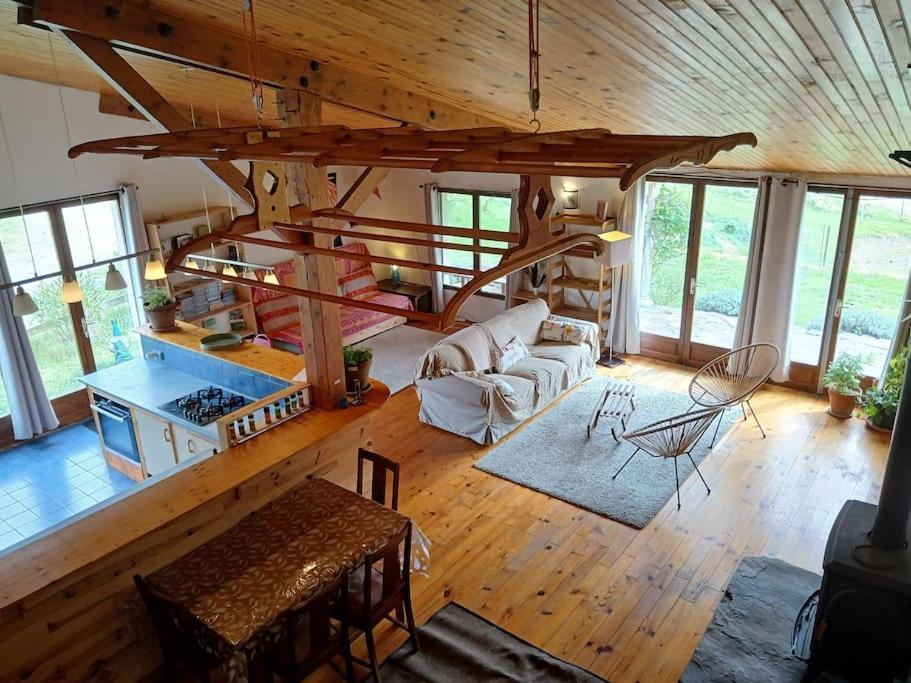 Bright Loft With Mountain And Nature View Sougraigne Εξωτερικό φωτογραφία